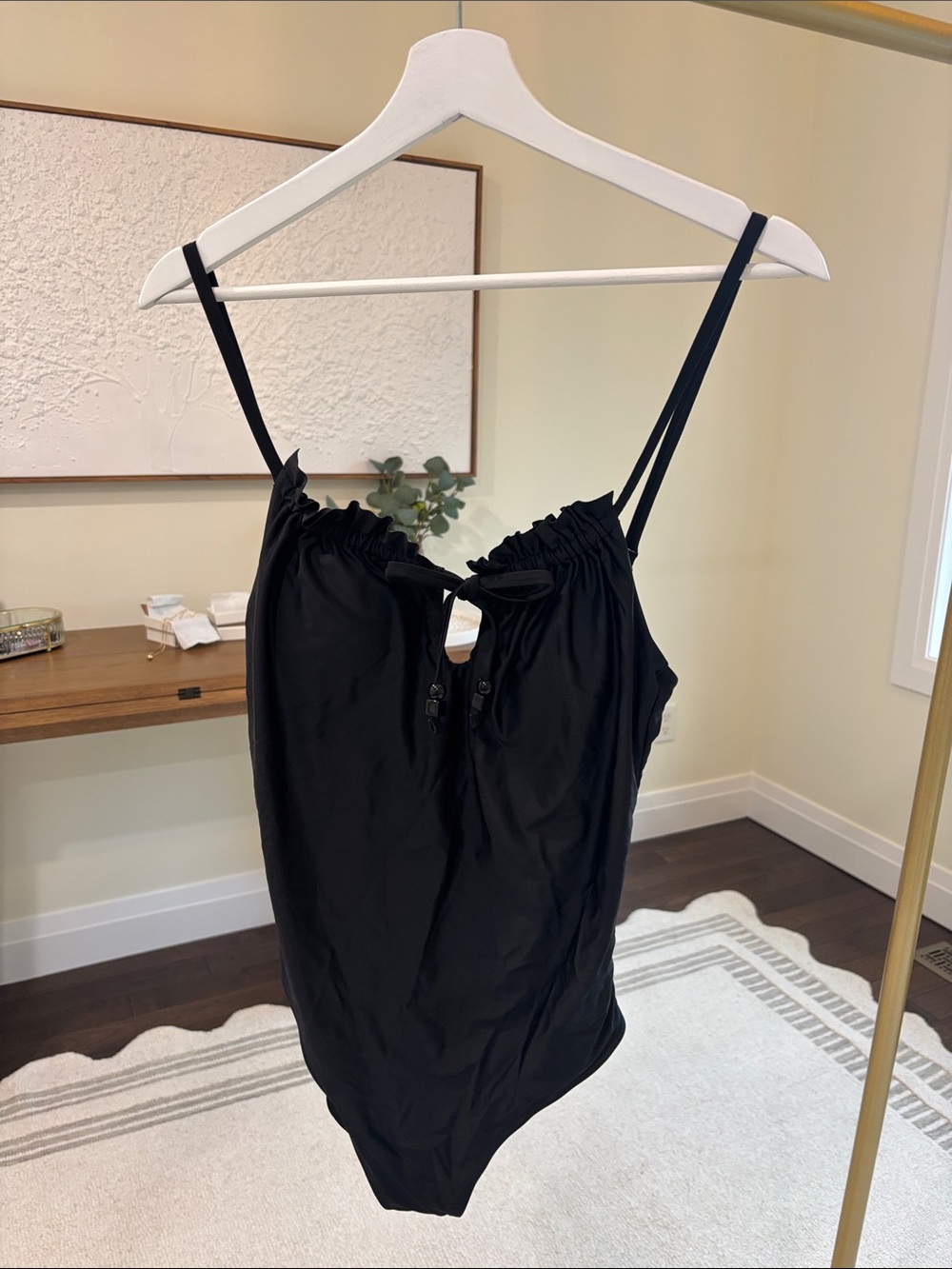Classic Black Ruched One-Piece Swimsuit with Adjustable Straps